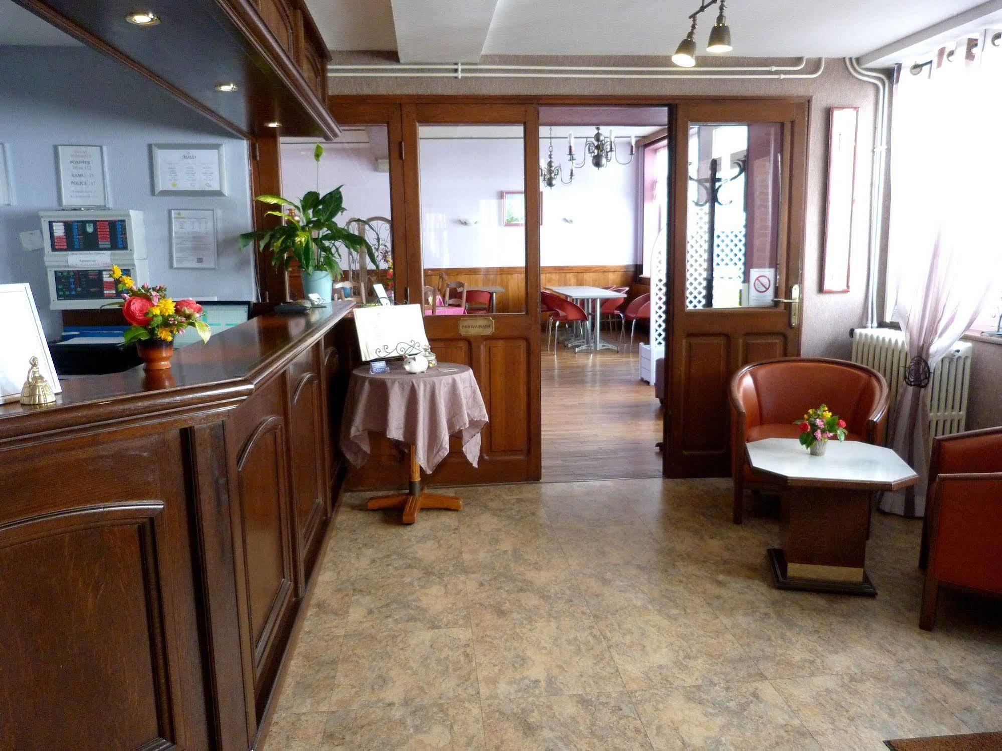 Hotel Des Bains Saint-Jean-le-Thomas Exterior photo